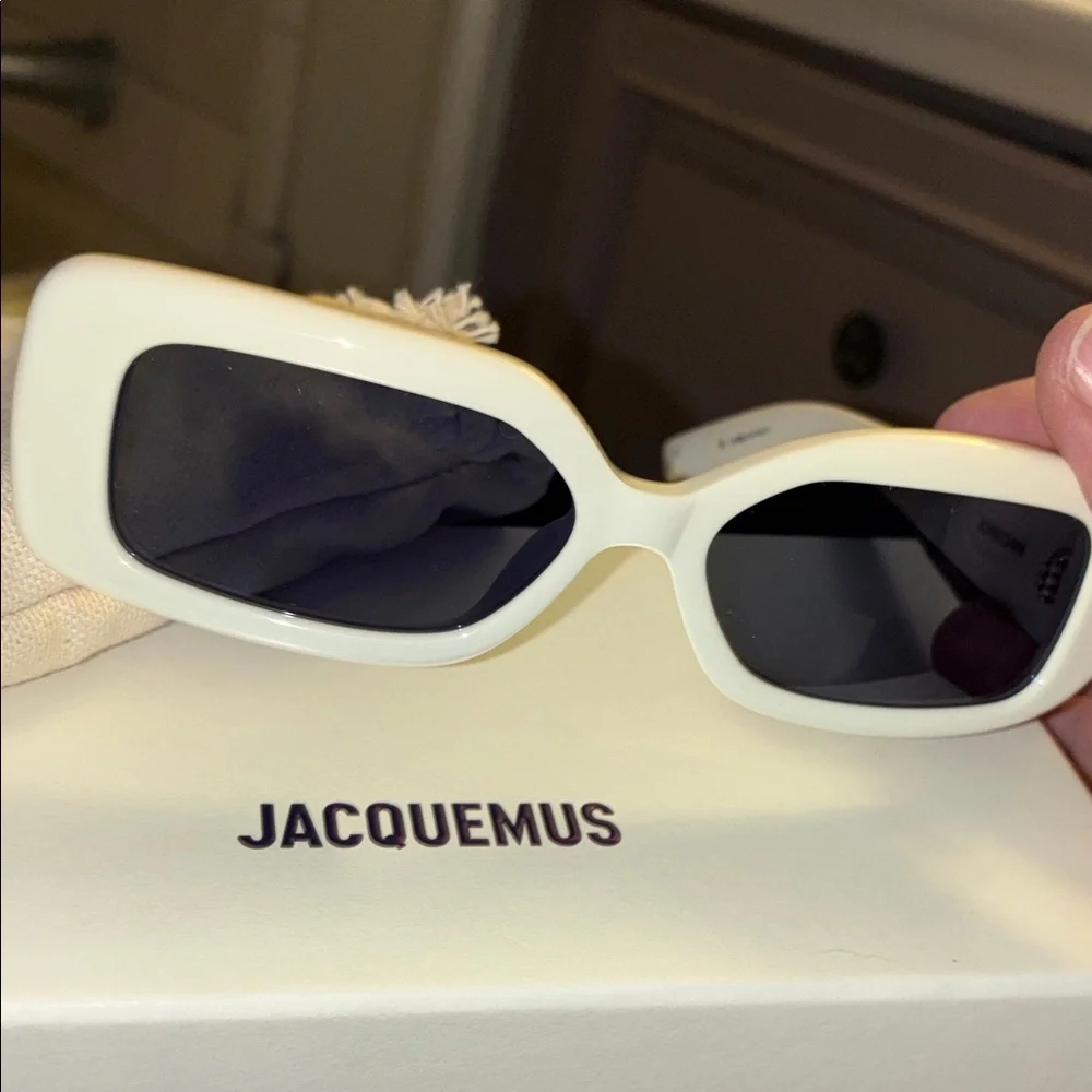Jacquemus Cream Rectangular Sunglasses - Picture 1 of 5